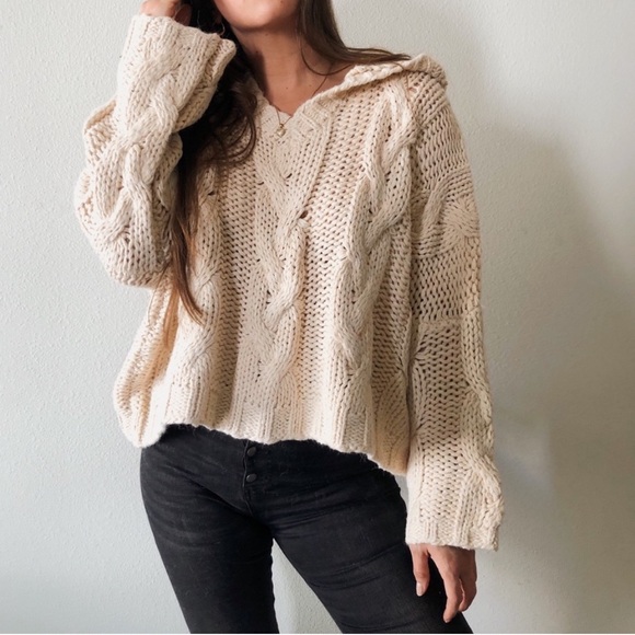 FAVLUX Sweaters - FAVLUX Chunky Cable Knit Hoodie Sweater Cream Sz L
